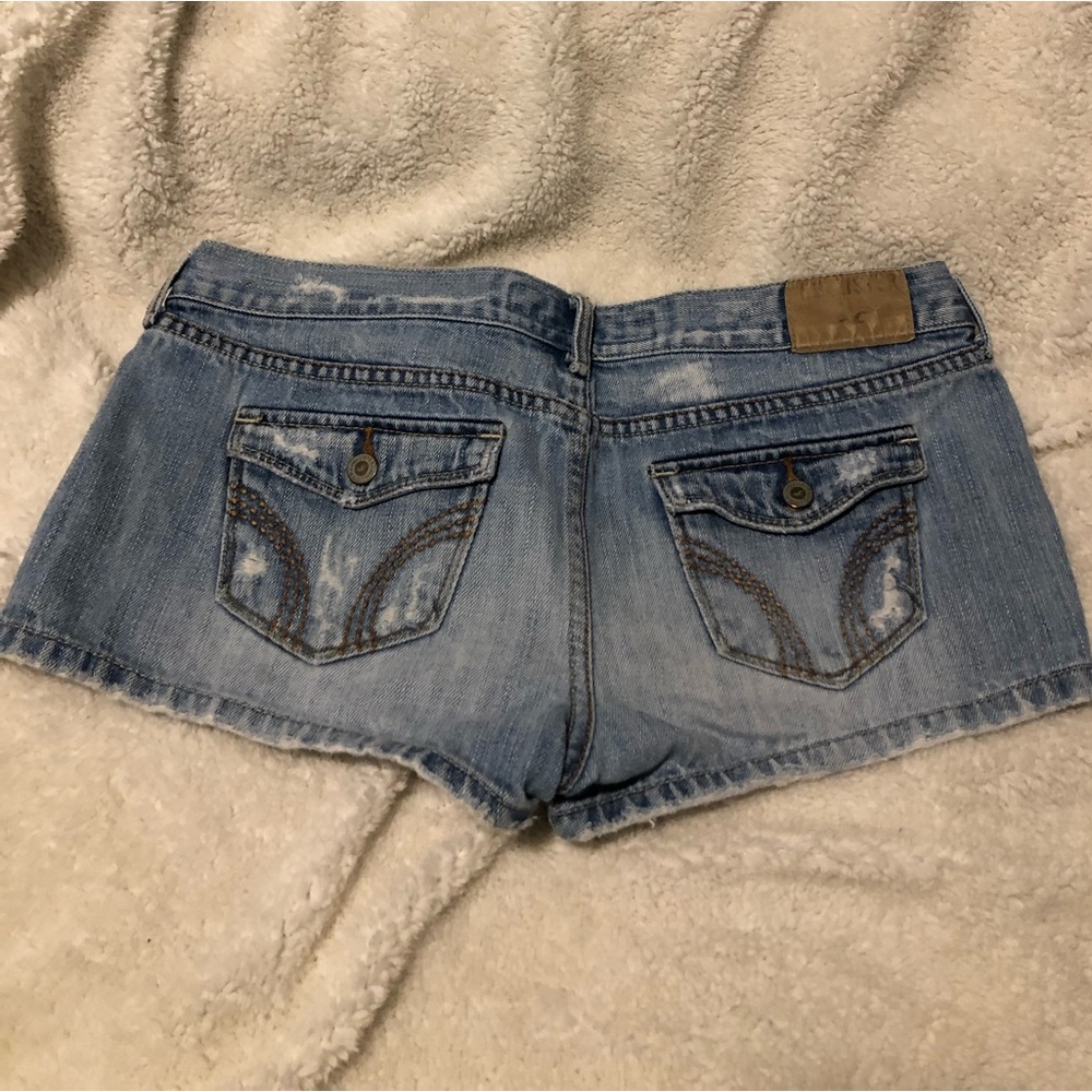 Hollister low rise distressed jean shorts